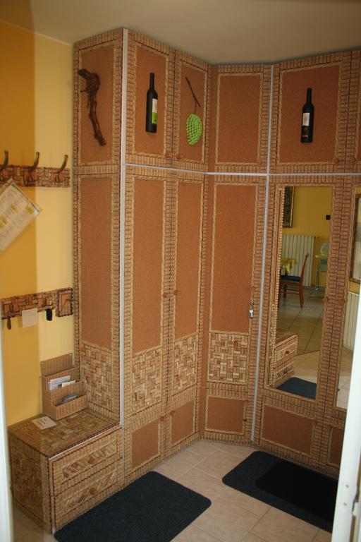 Borbarat Vendeghaz Villa Eger Buitenkant foto